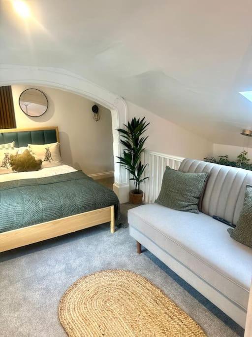 Cosy Stylish Studio Apartment Trowbridge Extérieur photo